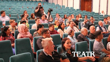 Камол театри билан Мастер клас