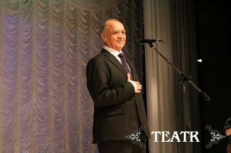 "Бизнинг театр"