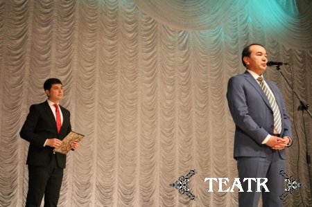 "Бизнинг театр"