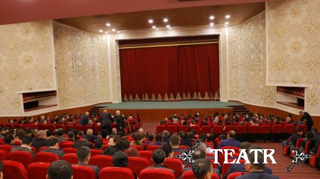 Ўзбек Миллий Академик драма театри Жиззах вилоятида