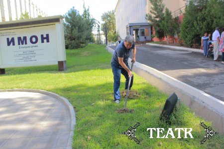 Ўзбек Миллий академик драма театри жамоаси ҳашарга муносиб иштирок этди.