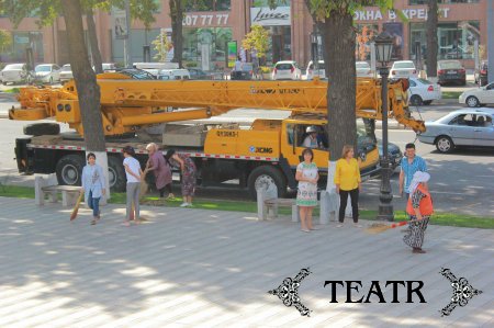 Ўзбек Миллий академик драма театри жамоаси ҳашарга муносиб иштирок этди.