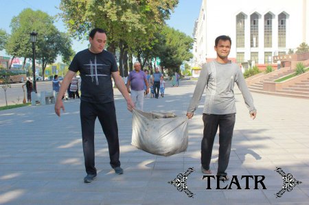 Ўзбек Миллий академик драма театри жамоаси ҳашарга муносиб иштирок этди.