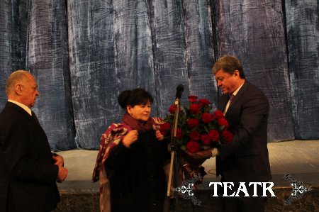 Қутлуғ ёш муборак, азиз устозлар