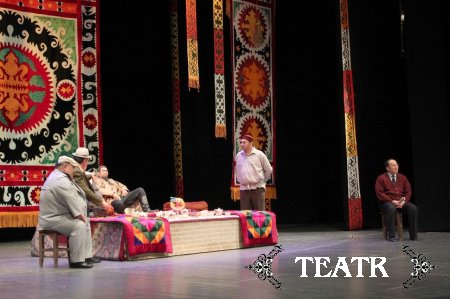 Талабалар учун "Ўжарлар" спектакли